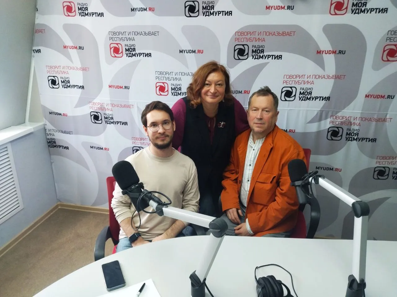 "Культурная среда" с Николаем Роготневым и Иваном Хариным
